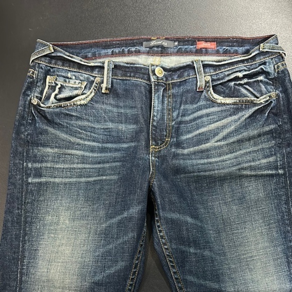 462. Level 99 capris size 29